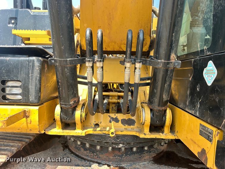image for item DO6629 2014 Caterpillar 320E L excavator