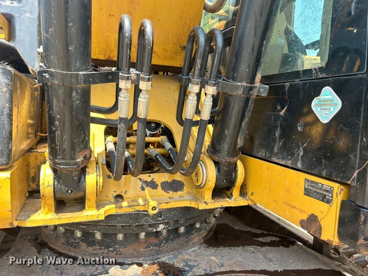 image for item DO6629 2014 Caterpillar 320E L excavator