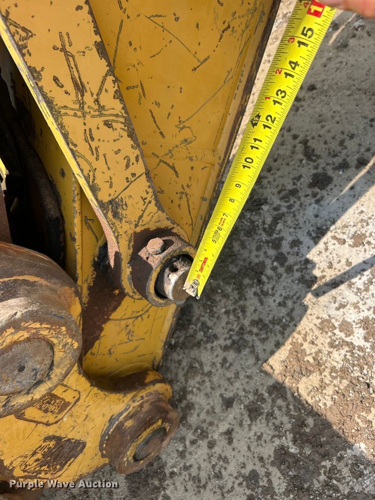 image for item DO6629 2014 Caterpillar 320E L excavator