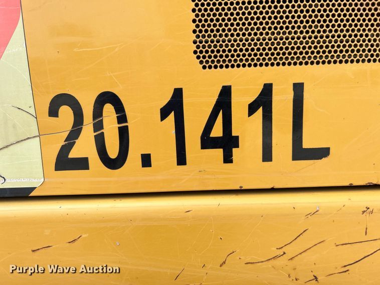 image for item DO6629 2014 Caterpillar 320E L excavator