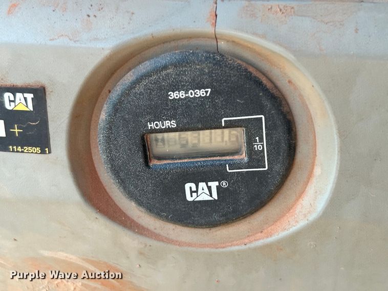 image for item DO6629 2014 Caterpillar 320E L excavator