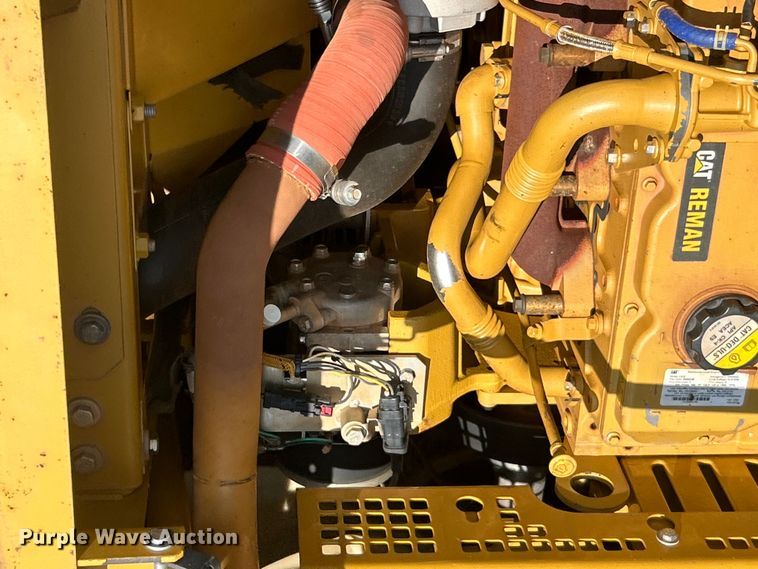 image for item DO6629 2014 Caterpillar 320E L excavator