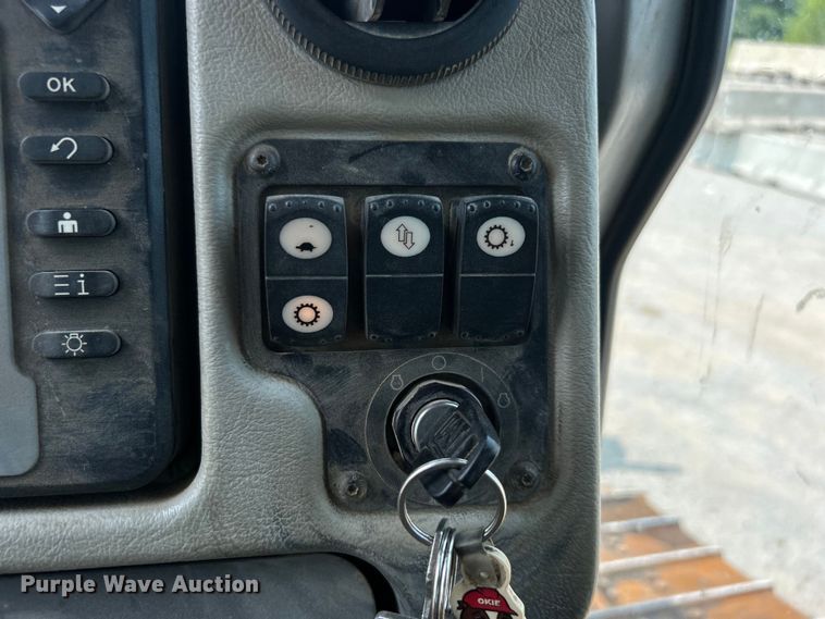 image for item DO6630 2012 Caterpillar  D6T XW dozer