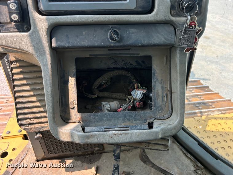 image for item DO6630 2012 Caterpillar  D6T XW dozer