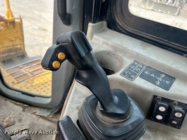 image for item DO6630 2012 Caterpillar  D6T XW dozer