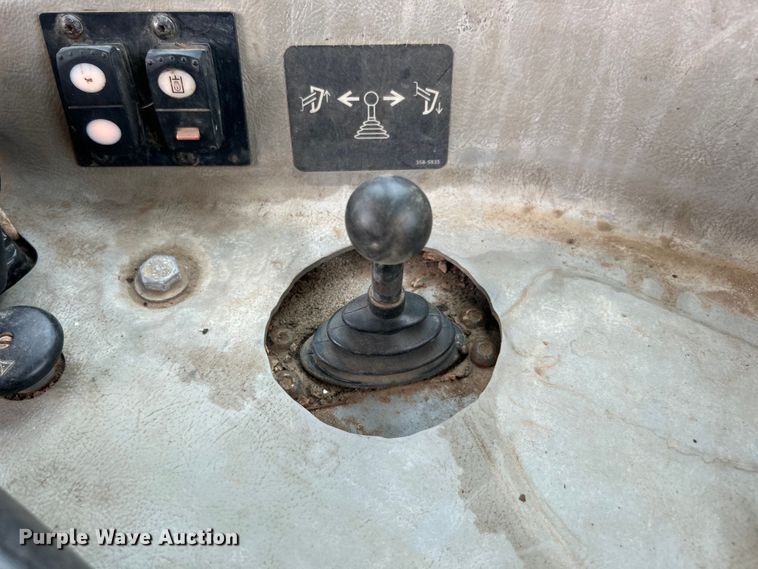 image for item DO6630 2012 Caterpillar  D6T XW dozer