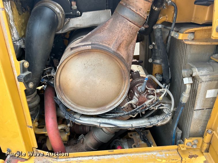 image for item DO6630 2012 Caterpillar  D6T XW dozer