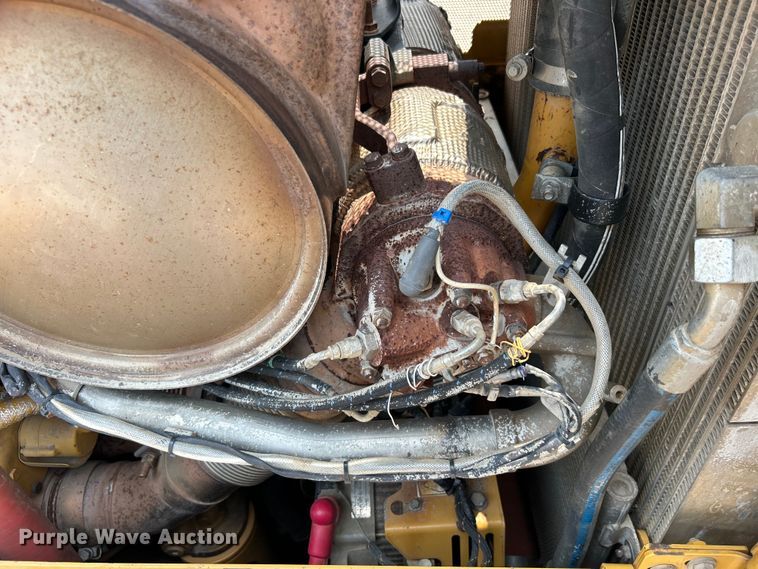 image for item DO6630 2012 Caterpillar  D6T XW dozer