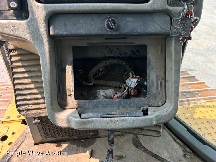 image for item DO6630 2012 Caterpillar  D6T XW dozer