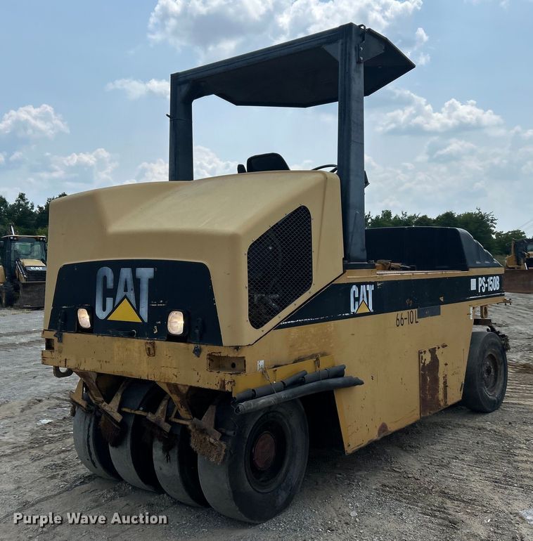 image for item DO6632 2000 Caterpillar PS-150B pneumatic roller