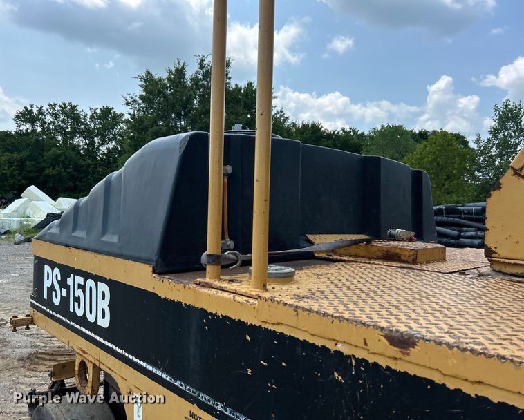 image for item DO6632 2000 Caterpillar PS-150B pneumatic roller