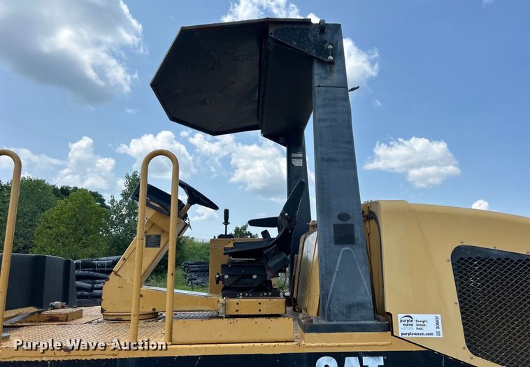 image for item DO6632 2000 Caterpillar PS-150B pneumatic roller