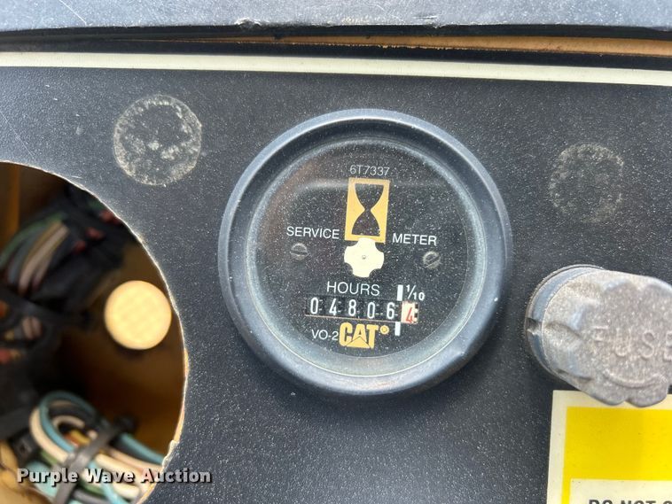 image for item DO6632 2000 Caterpillar PS-150B pneumatic roller