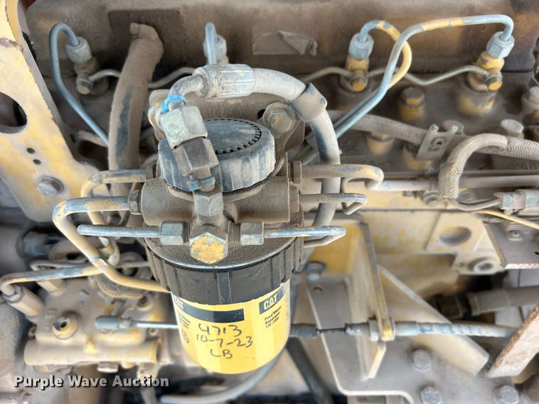 image for item DO6632 2000 Caterpillar PS-150B pneumatic roller