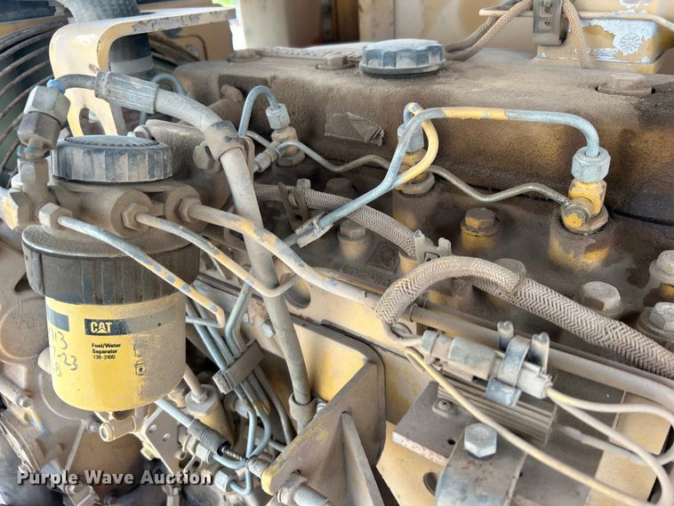 image for item DO6632 2000 Caterpillar PS-150B pneumatic roller