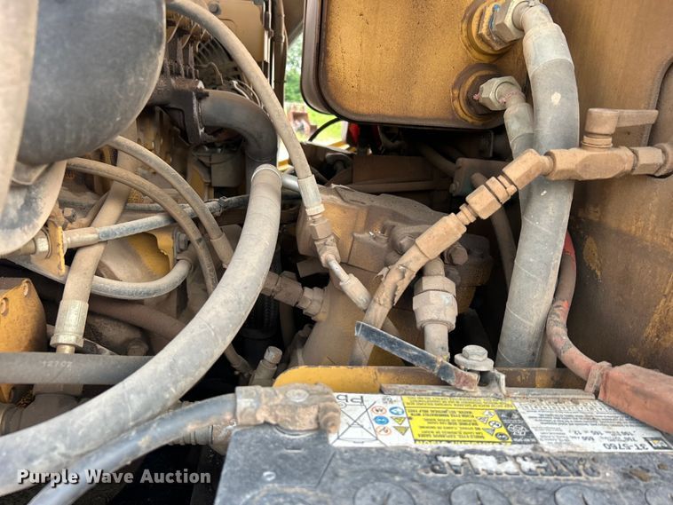 image for item DO6632 2000 Caterpillar PS-150B pneumatic roller