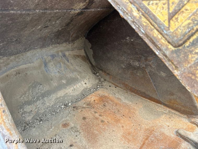 image for item DO6633 2018 Caterpillar 335F L CR excavator