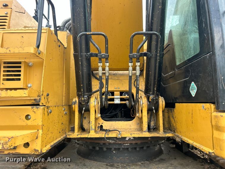 image for item DO6633 2018 Caterpillar 335F L CR excavator