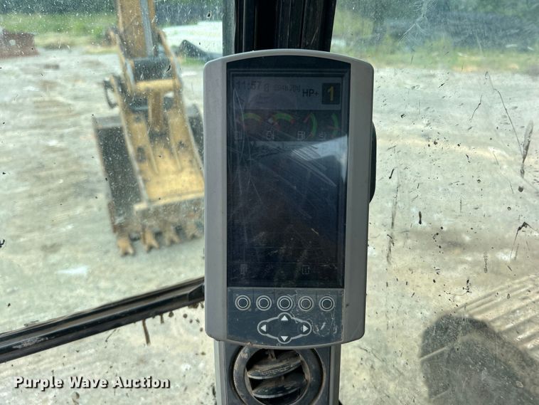 image for item DO6633 2018 Caterpillar 335F L CR excavator
