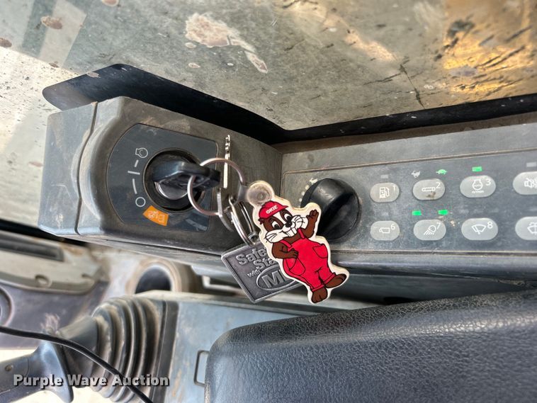 image for item DO6633 2018 Caterpillar 335F L CR excavator