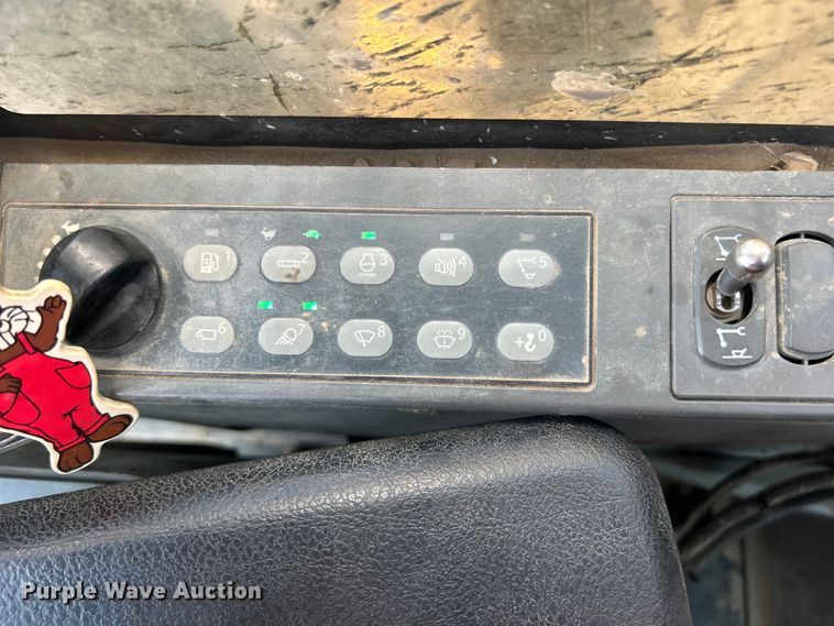 image for item DO6633 2018 Caterpillar 335F L CR excavator