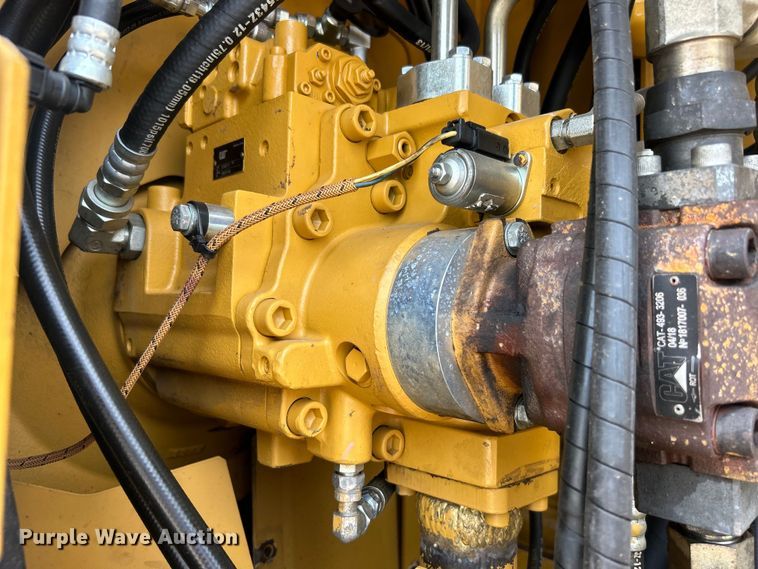 image for item DO6633 2018 Caterpillar 335F L CR excavator