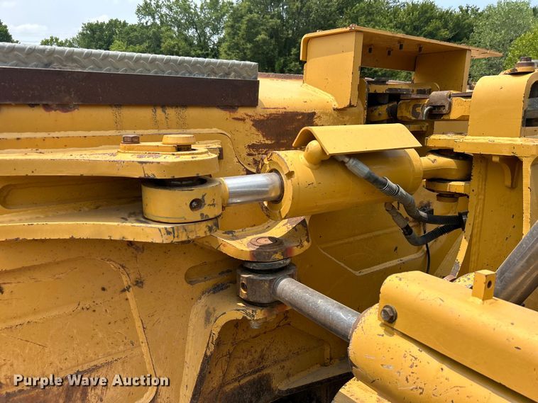 image for item DO6634 2014 Caterpillar D6T XW dozer