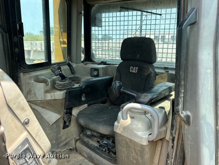 image for item DO6634 2014 Caterpillar D6T XW dozer