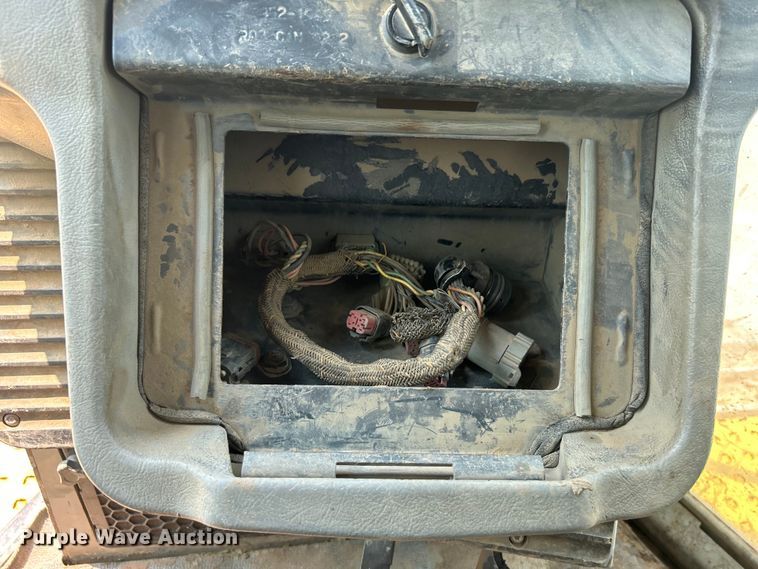 image for item DO6634 2014 Caterpillar D6T XW dozer