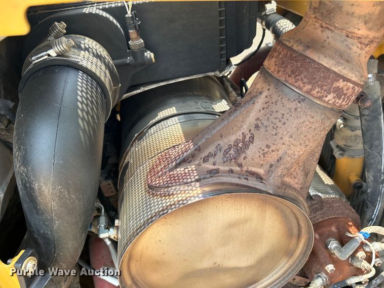 image for item DO6634 2014 Caterpillar D6T XW dozer