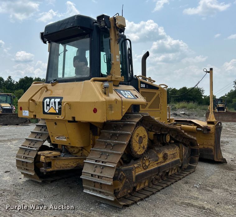 image for item DO6635 2012 Caterpillar D6N XL dozer