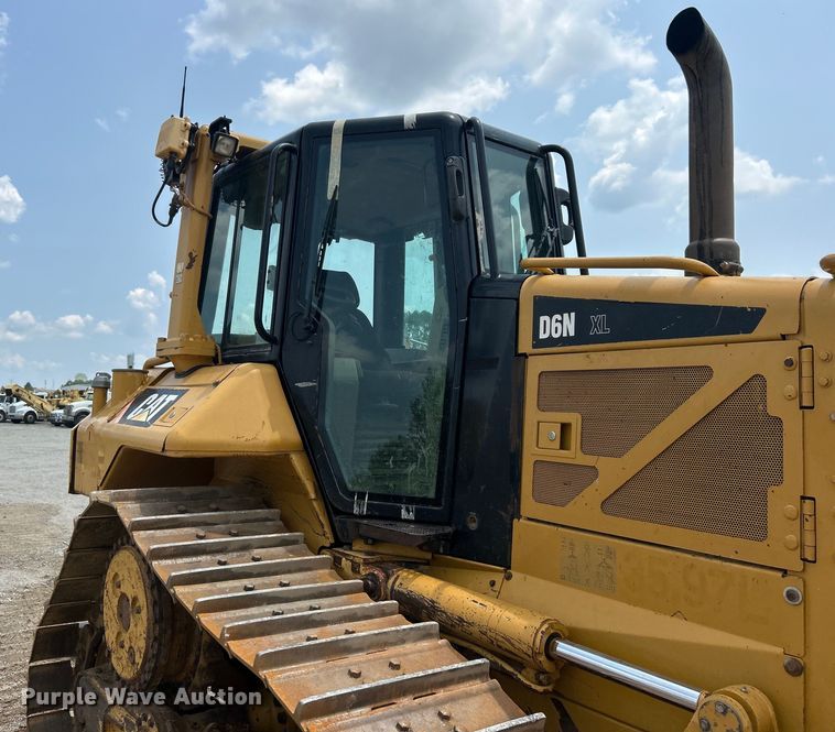image for item DO6635 2012 Caterpillar D6N XL dozer