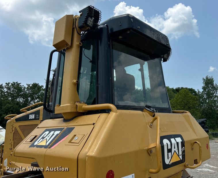 image for item DO6635 2012 Caterpillar D6N XL dozer