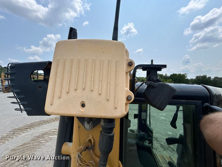 image for item DO6635 2012 Caterpillar D6N XL dozer