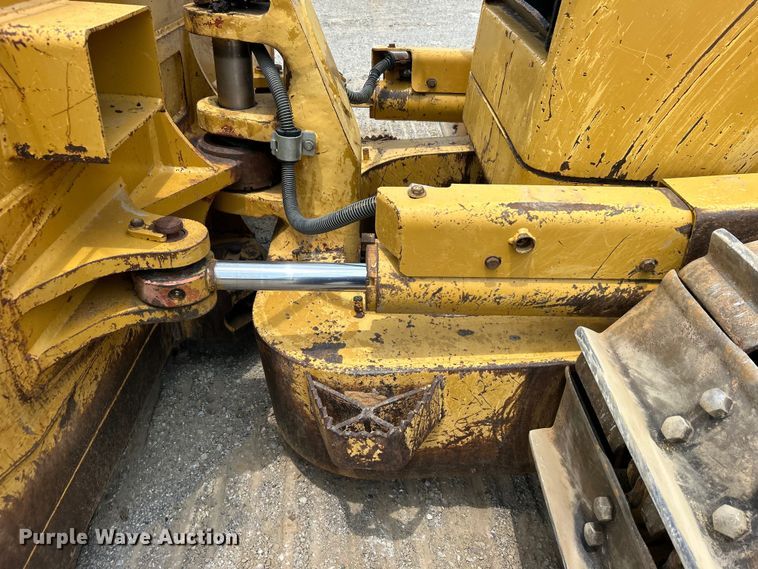 image for item DO6635 2012 Caterpillar D6N XL dozer