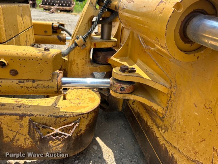 image for item DO6635 2012 Caterpillar D6N XL dozer