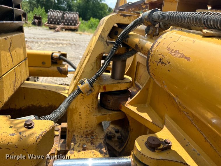 image for item DO6635 2012 Caterpillar D6N XL dozer