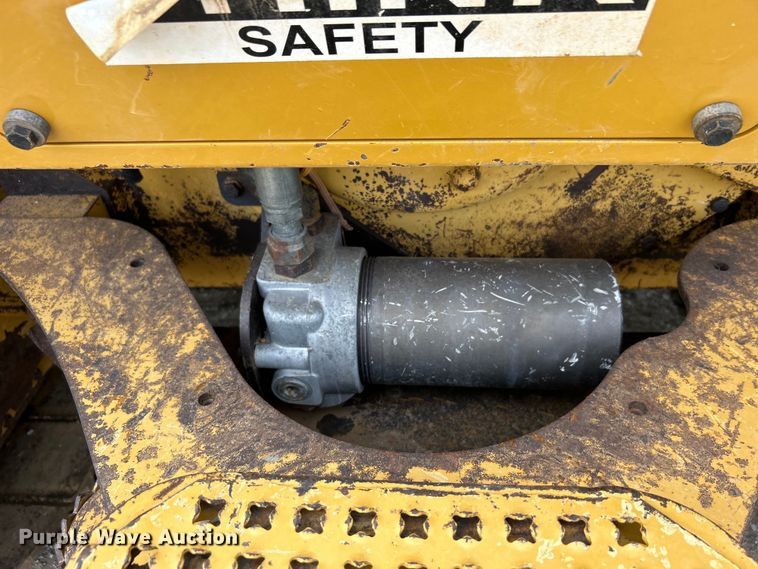 image for item DO6635 2012 Caterpillar D6N XL dozer