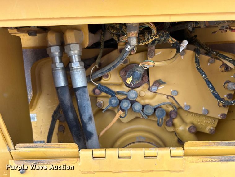 image for item DO6635 2012 Caterpillar D6N XL dozer