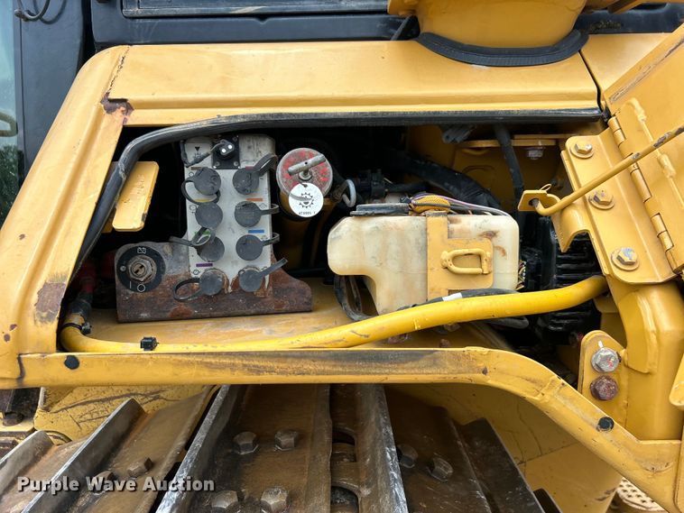 image for item DO6635 2012 Caterpillar D6N XL dozer