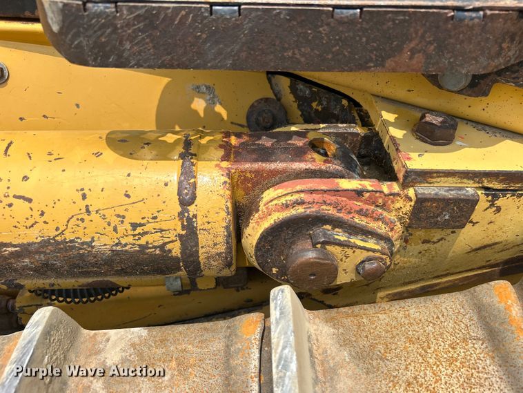 image for item DO6635 2012 Caterpillar D6N XL dozer