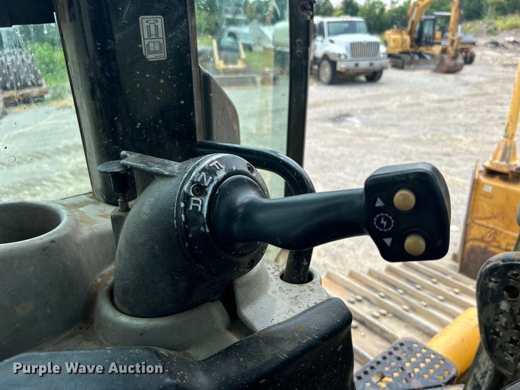 image for item DO6635 2012 Caterpillar D6N XL dozer