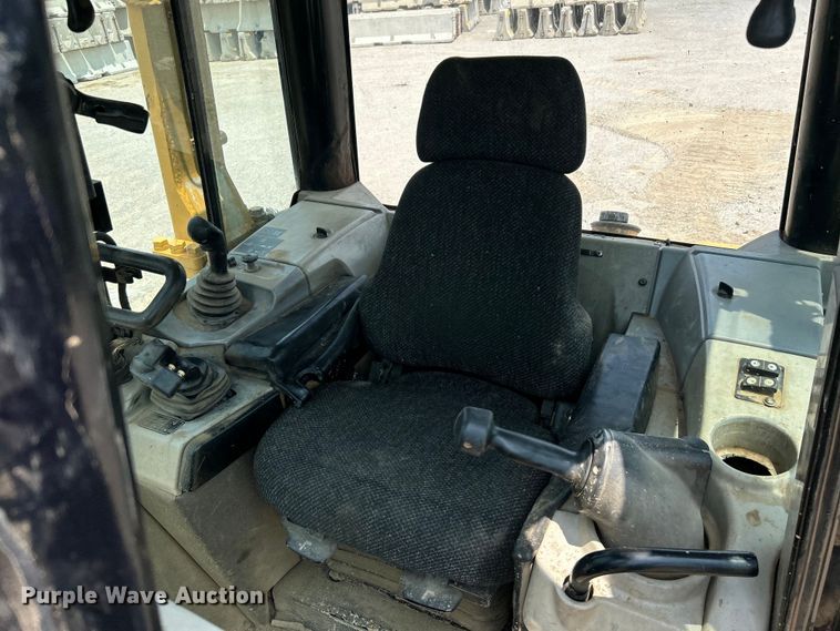 image for item DO6635 2012 Caterpillar D6N XL dozer