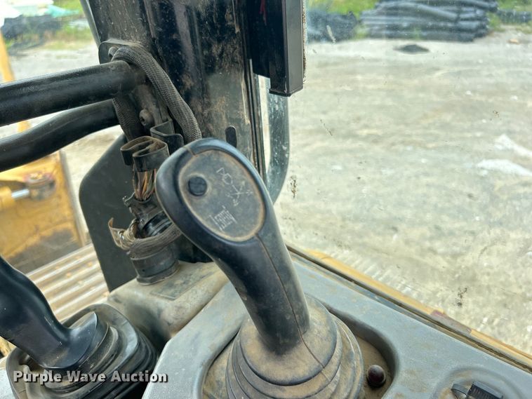 image for item DO6635 2012 Caterpillar D6N XL dozer