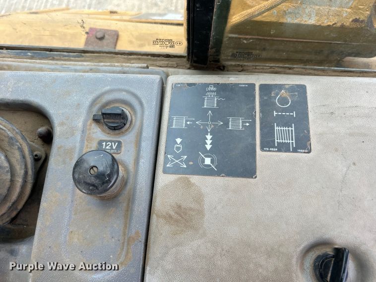 image for item DO6635 2012 Caterpillar D6N XL dozer