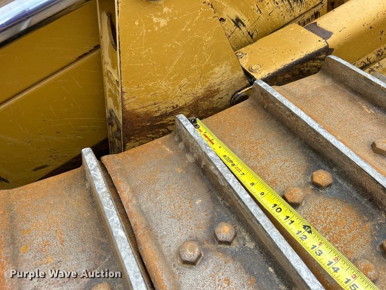 image for item DO6635 2012 Caterpillar D6N XL dozer