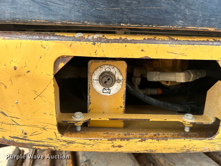 image for item DO6636 2011 Caterpillar  314D LCR excavator