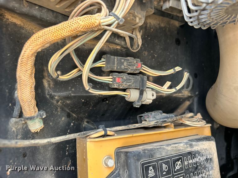 image for item DO6636 2011 Caterpillar  314D LCR excavator