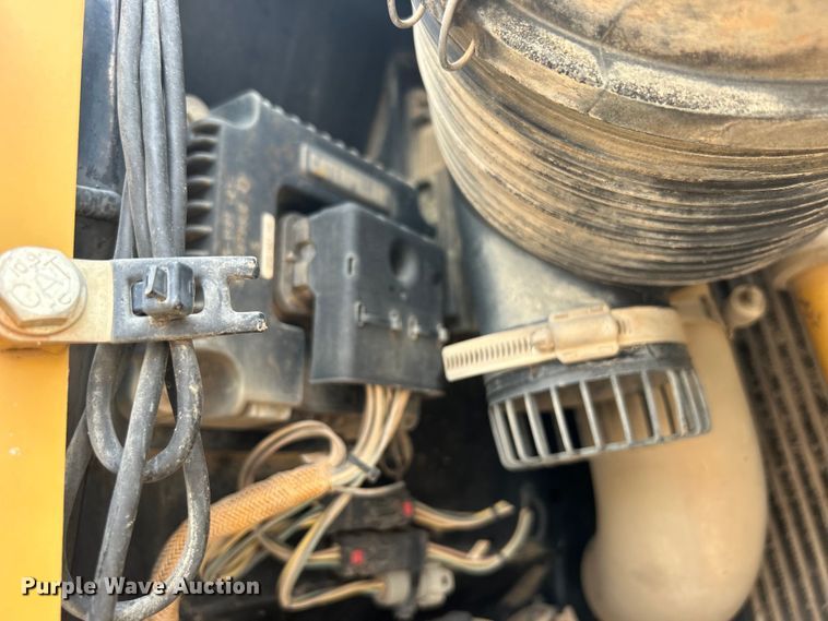 image for item DO6636 2011 Caterpillar  314D LCR excavator