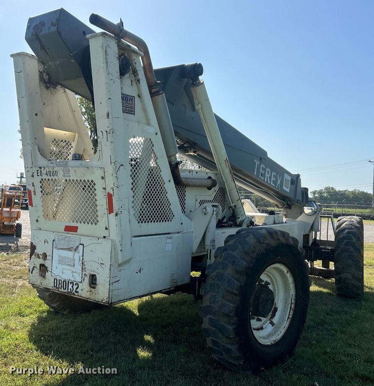 image for item DO6641 2001 Terex SS-842C telehandler
